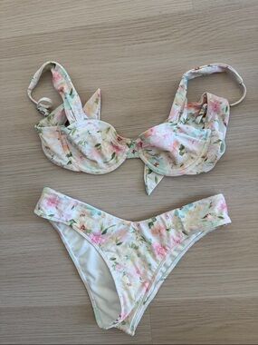 Abercrombie underwire bikini set